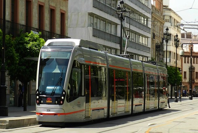 Tel Aviv : Contrairement aux apparences, le futur tramway provoque une baisse du prix de l’immobilier !