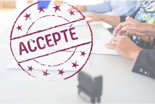 De quelle manière peut-on officialiser la signature d’un contrat d’achat ?